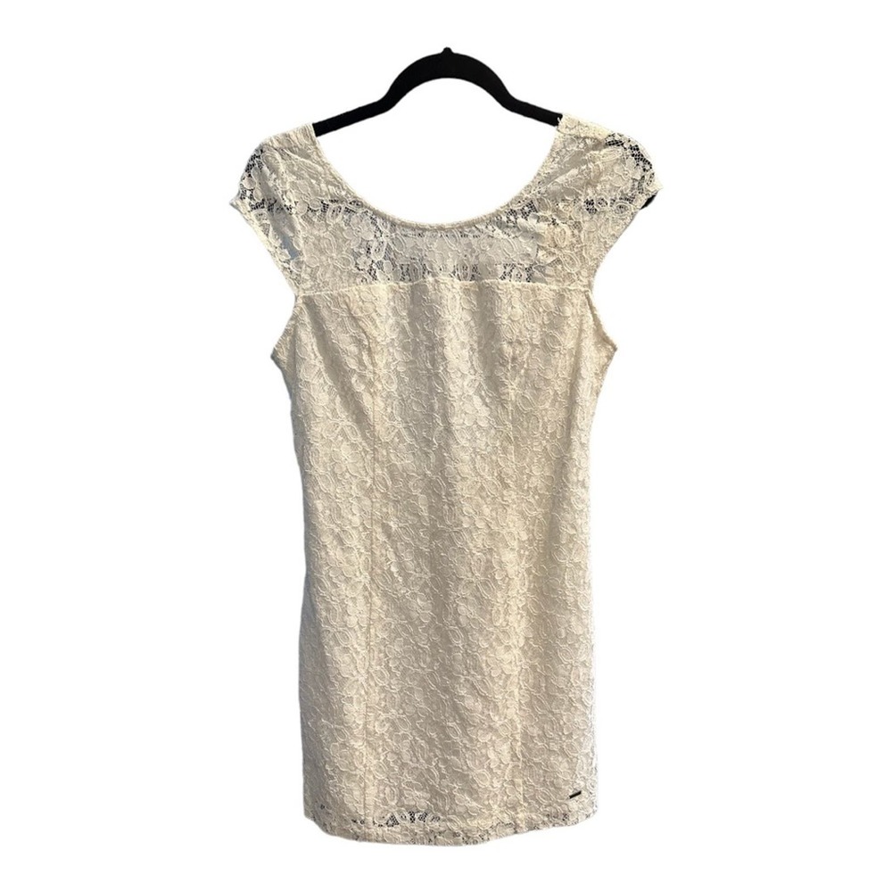 White lace Hollister dress size 3 NWT. A28